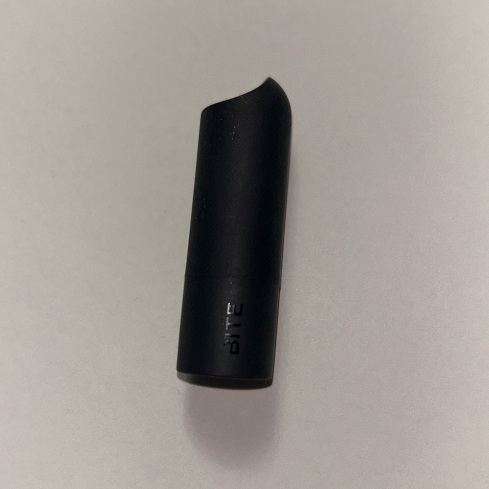Bite mini lipstick in shade meringue